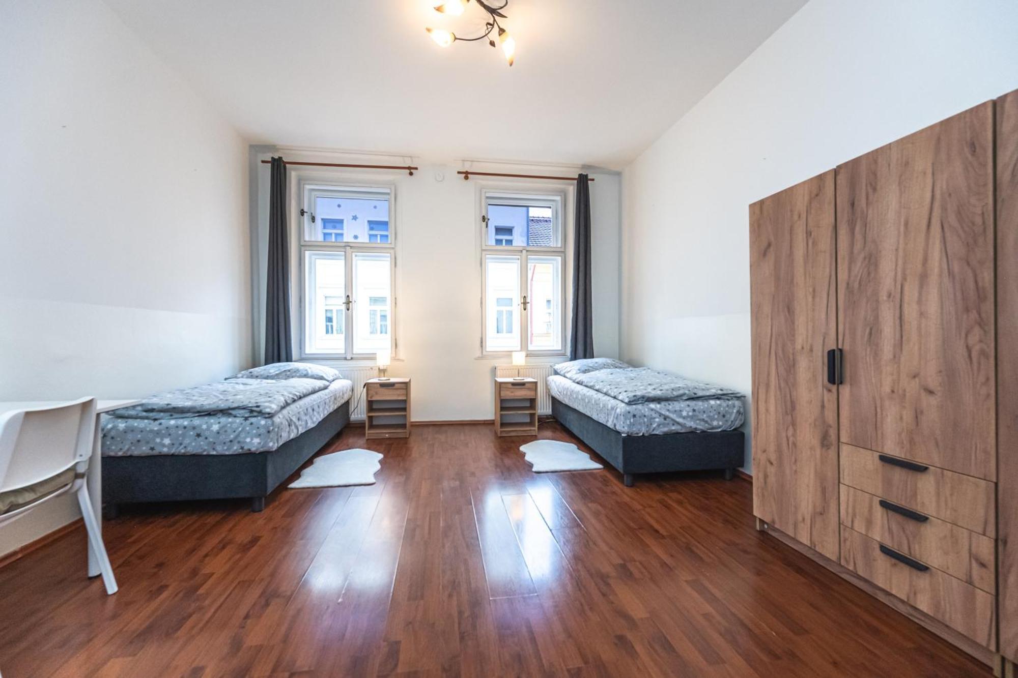 Apartments Kamenicka 23 Prague Ngoại thất bức ảnh