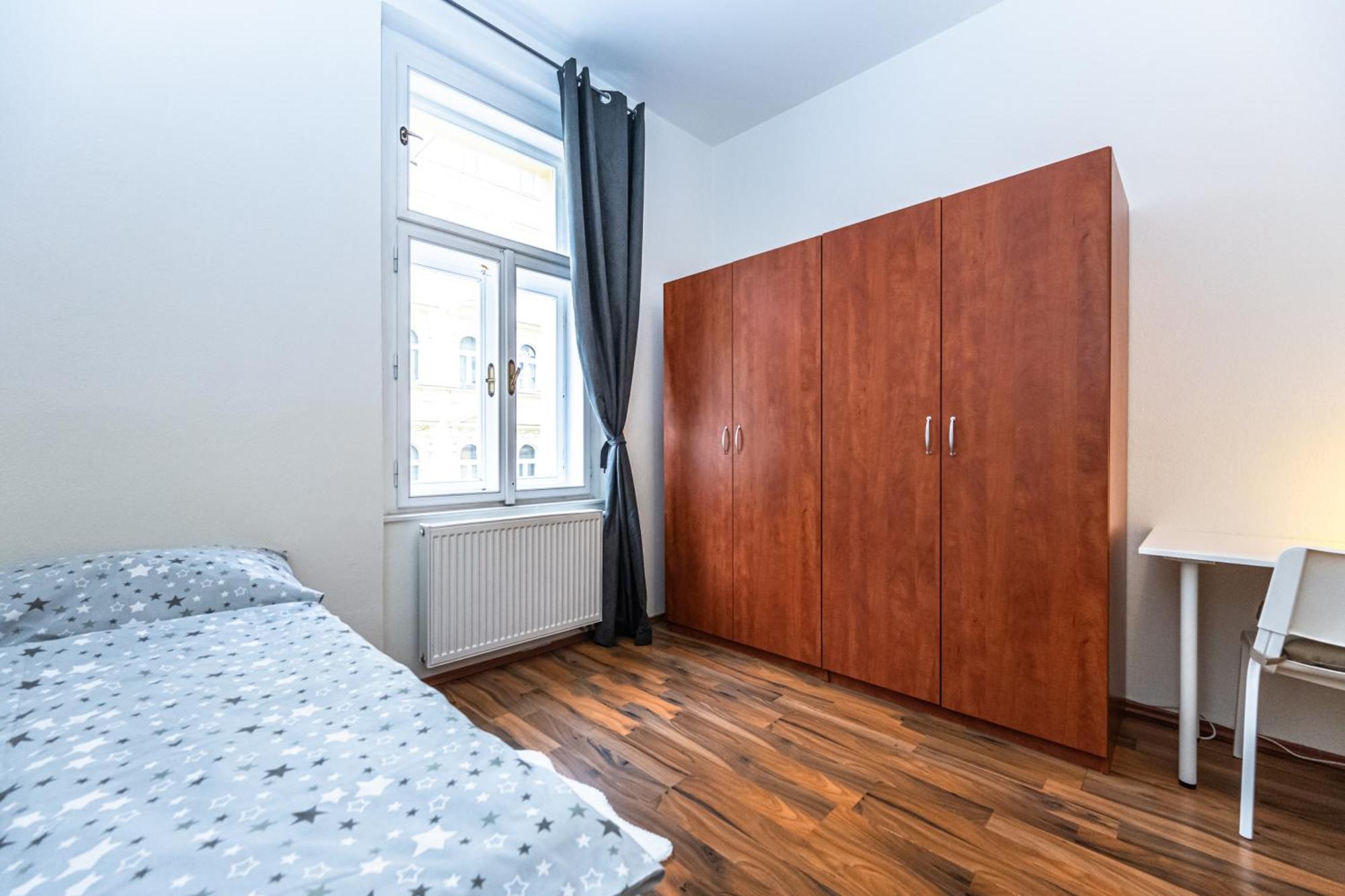 Apartments Kamenicka 23 Prague Ngoại thất bức ảnh