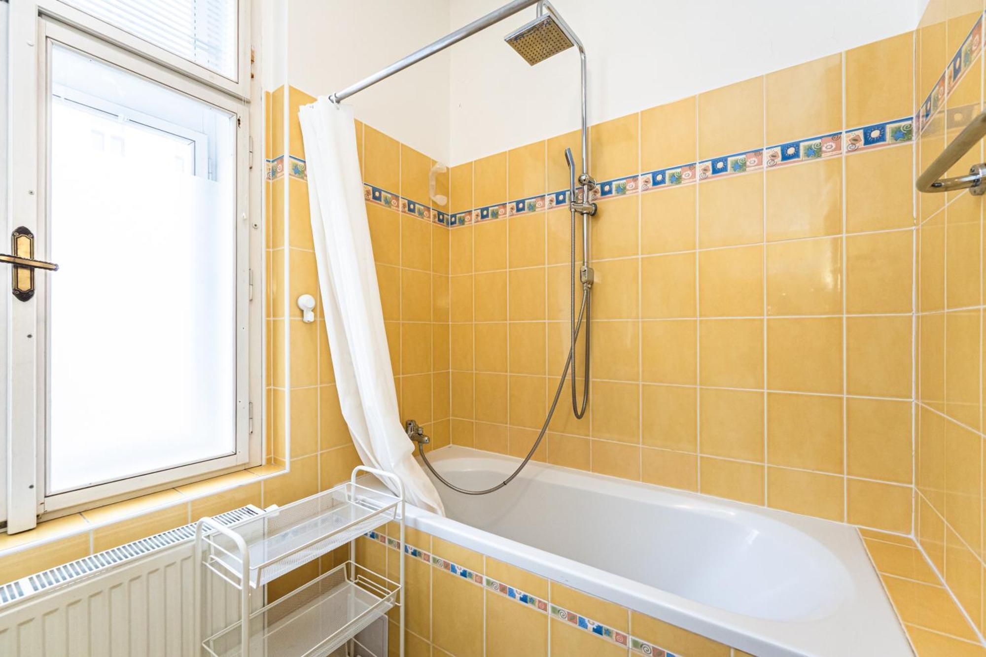 Apartments Kamenicka 23 Prague Ngoại thất bức ảnh