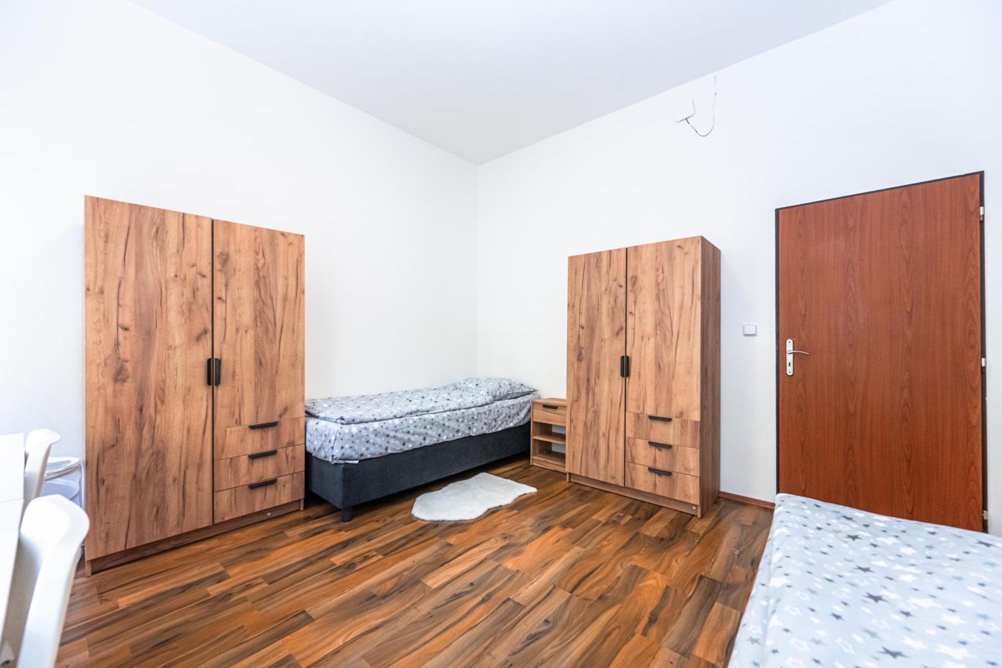 Apartments Kamenicka 23 Prague Ngoại thất bức ảnh